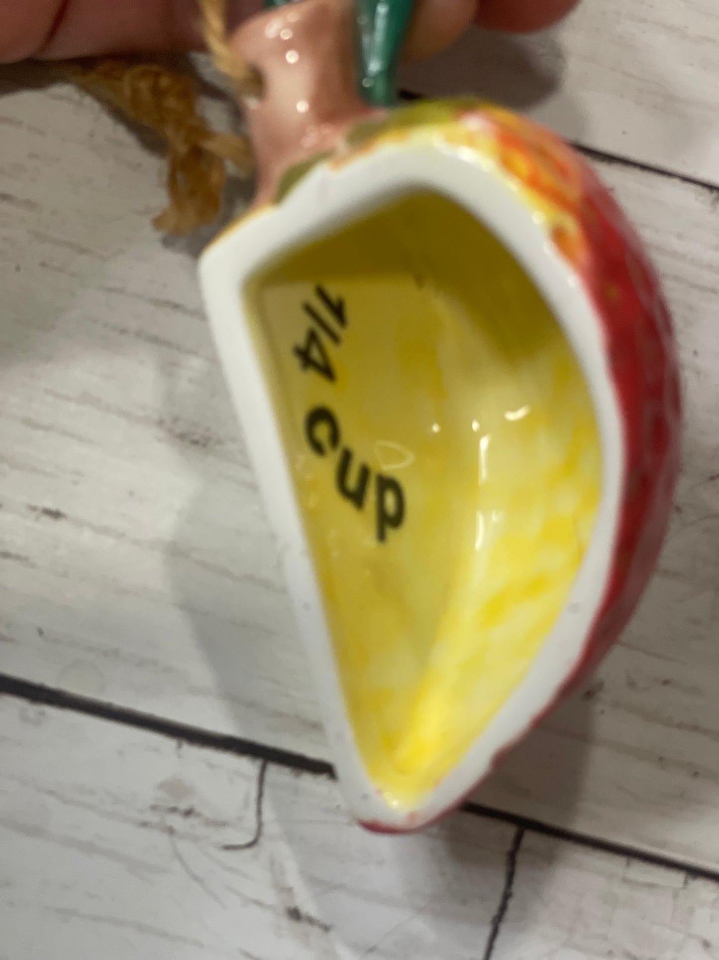 Vintage Strawberry Measuring Cup Set