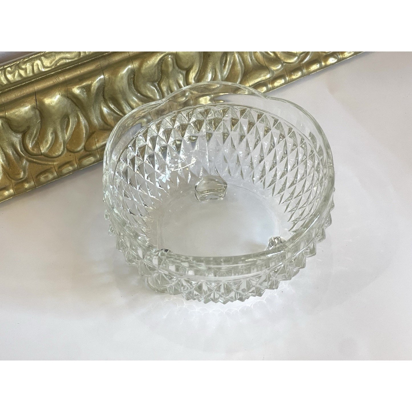Vintage Indiana Glass Diamond Point Clear Crystal Footed Scalloped Edge Bowl EUC