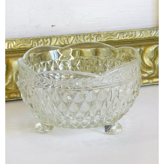 Vintage Indiana Glass Diamond Point Clear Crystal Footed Scalloped Edge Bowl EUC