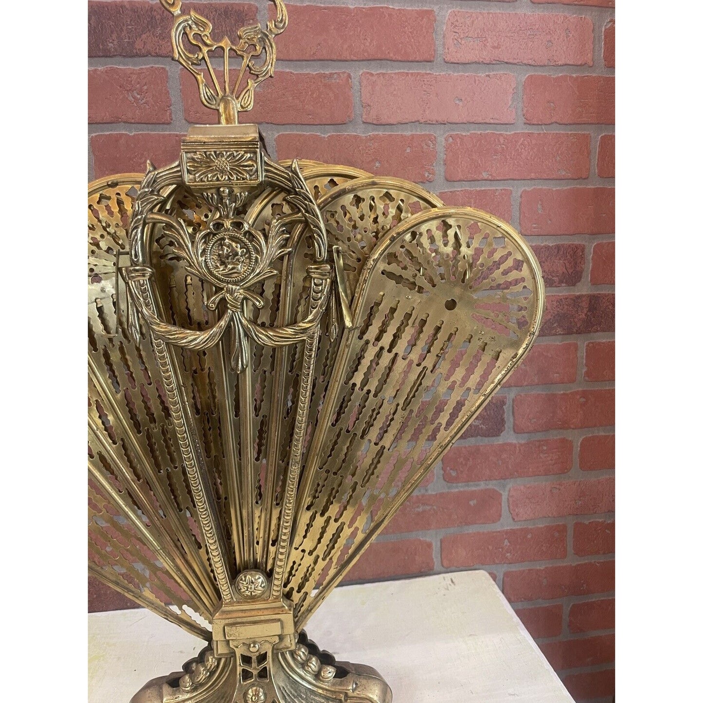 Antique Brass Art Deco / Victorian Folding " Peacock " Fan Fireplace Screen