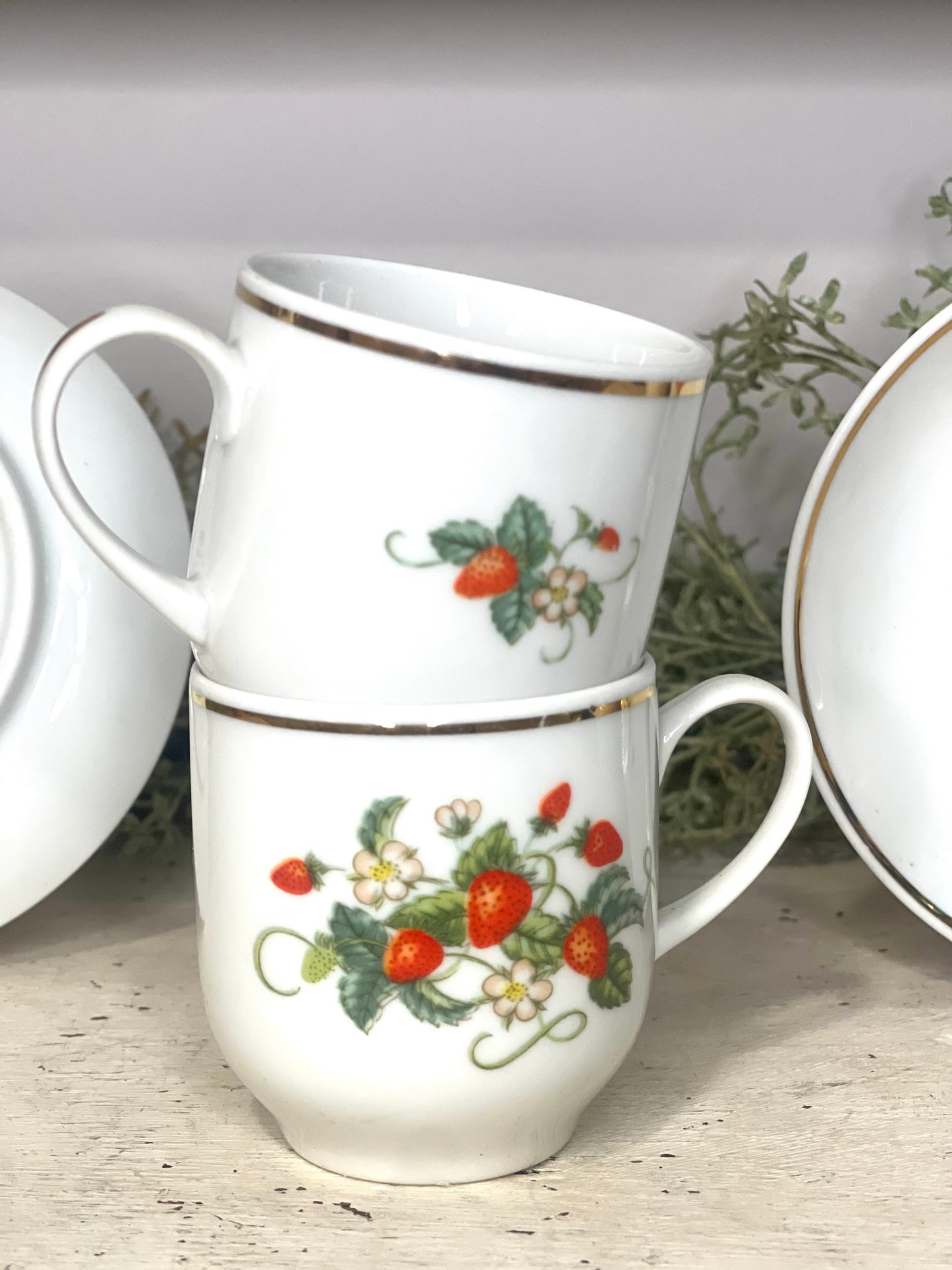 Avon Cups & Saucers Set